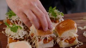 Wicked-Party-Food_BBQ-Jackfruit-Sliders_Assembly-Bun