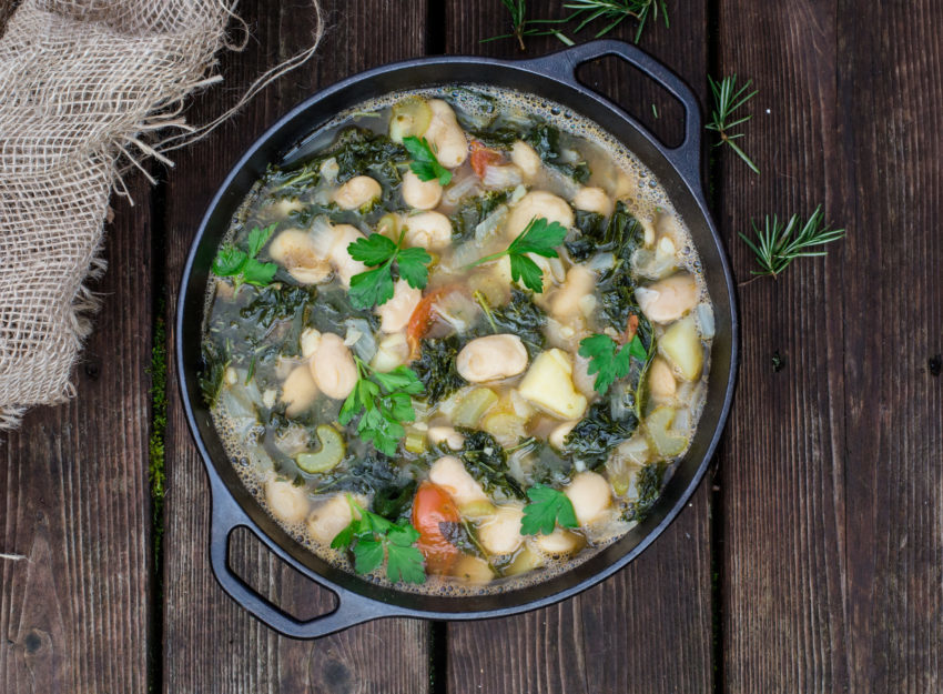 White-Bean-and-Kale-soup-7742-850x625