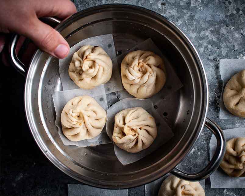 receta de boa vegana con salsa hoi sin y setas de cardo