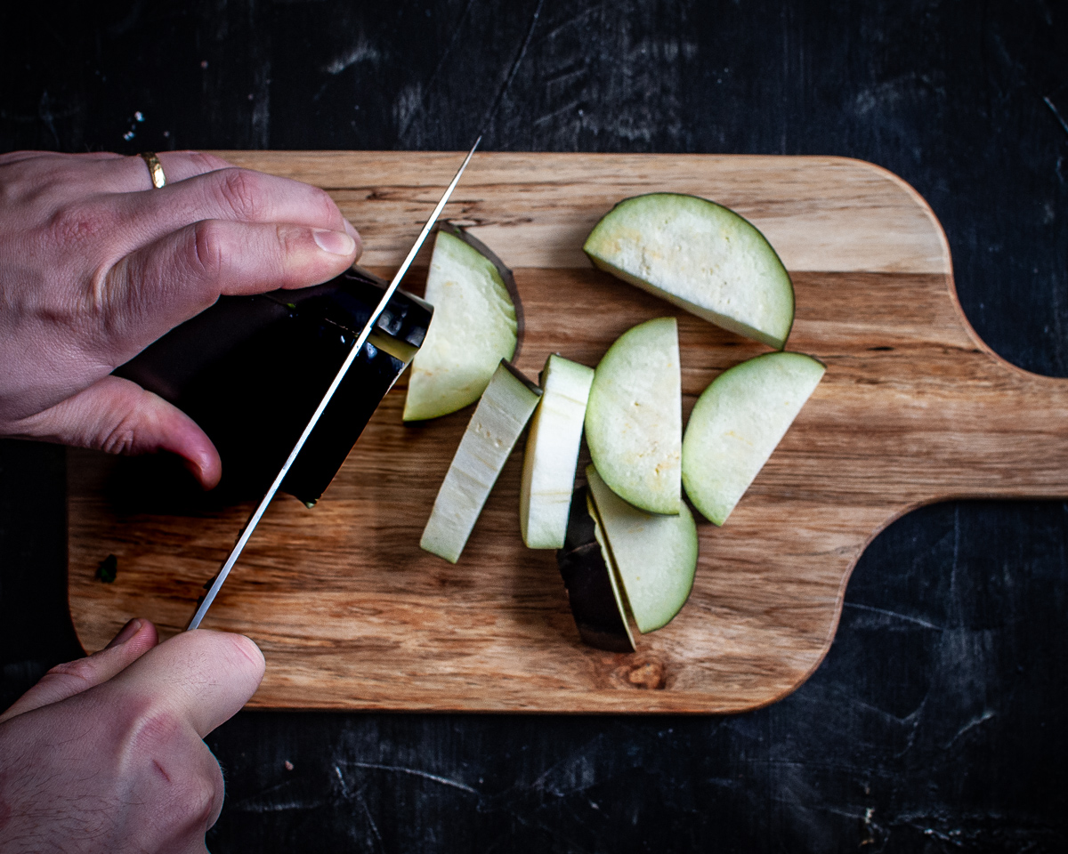 Aubergine / eggplant chopping