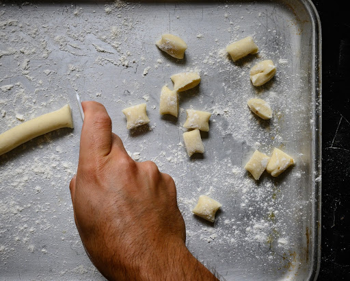 gnocchi-nuudeli voipähkinällä