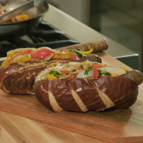 Grilled-Sausages-with-Peppers-and-Onions-850x625