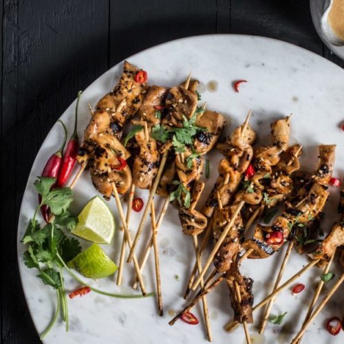 King-Satay-with-Spicy-Peanut-Ginger-Sauce_credit-Eva-Kosmas-Flores-850x625