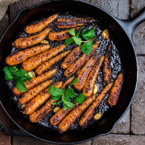 Wicked-Easy-Roasted-Chili-Carrots-850x625
